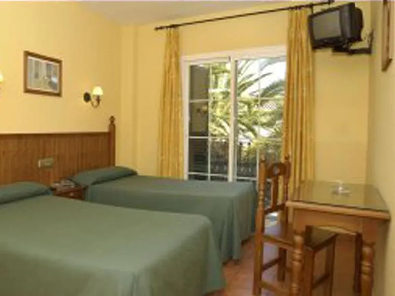 La Plazoleta Hotel contacts